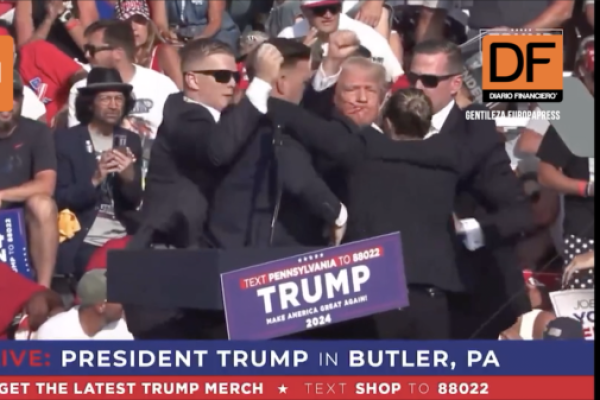 <p>Ahora en DF | Donald Trump resulta herido en medio de un acto de campaña en Pensilvania</p>