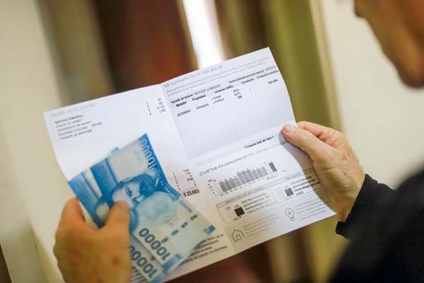 Gobierno prevé plan B para asegurar a futuro un subsidio eléctrico a postulaciones adicionales en caso de que no haya ley
