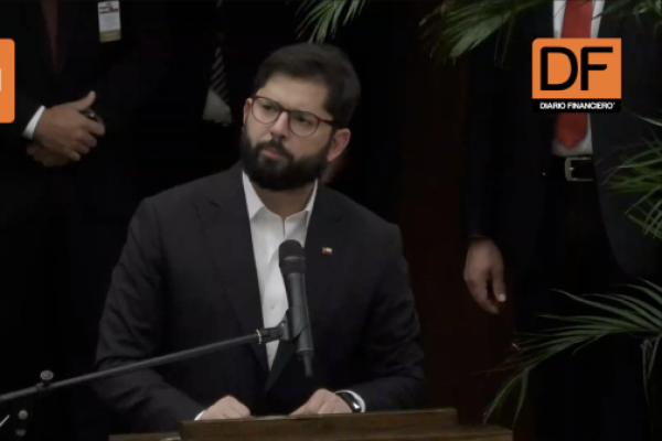 <p>Ahora en DF | Boric llama a los privados a invertir en Chile durante visita a Paraguay: “Somos un socio confiable”</p>
