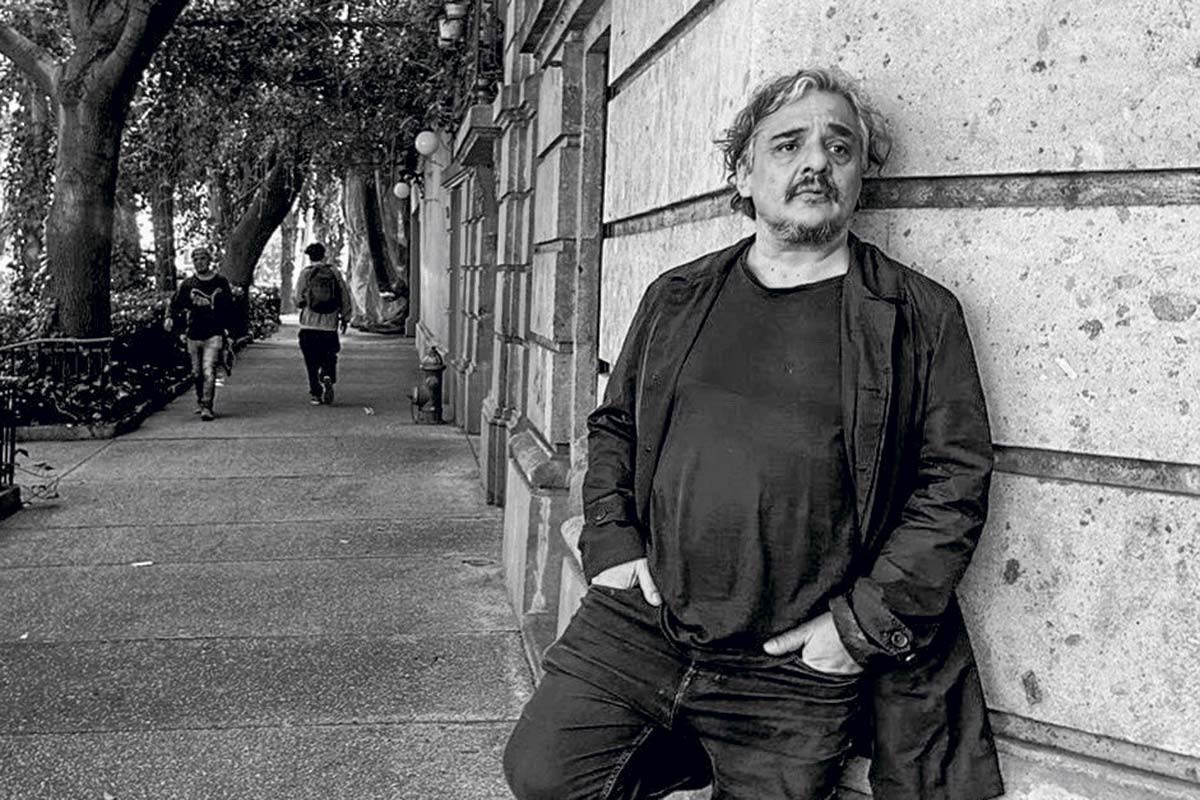 <p>¿Dónde está la estatua del Che Guevara perdida en Chile?: El acertijo del nuevo libro de Juan Pablo Meneses</p>