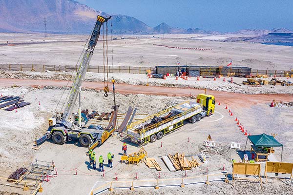 <p>Más de US$ 1.900 millones en dividendos: la primera estimación de lo que recibiría Enami si se mantiene en Quebrada Blanca</p>
