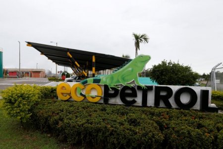 Colombiana Ecopetrol buscará comprar una parte de la petrolera CrownRock de EEUU