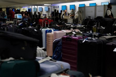 Apagón cibernético mundial de Microsoft paraliza aeropuertos, medios, finanzas y telecomunicaciones