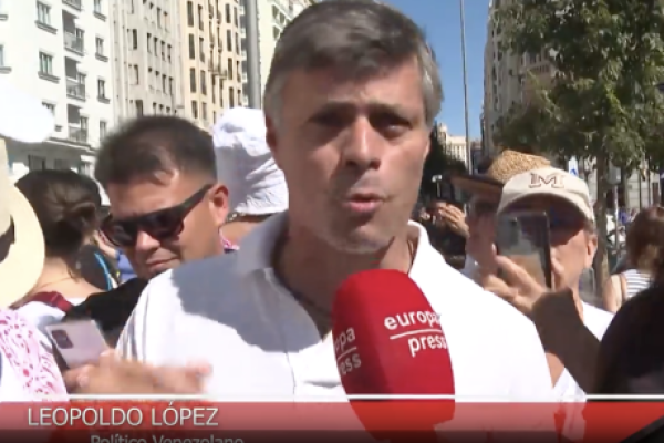 <p>Ahora en DF SUD | Los venezolanos se preparan para las elecciones del próximo domingo</p>