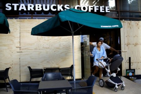 Regulador de Brasil aprueba compra de los activos de Starbucks por parte de la dueña de Burger King en el país