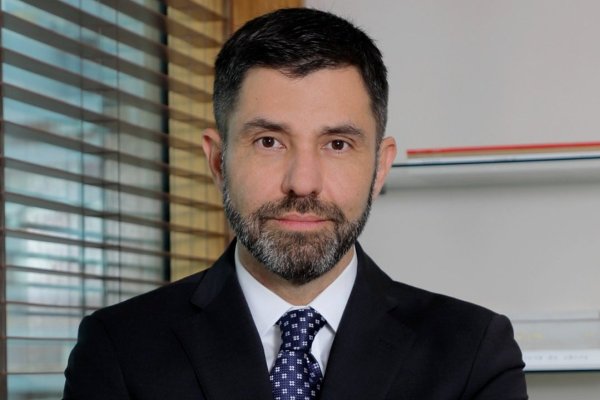 Entre la seguridad y la privacidad: el desafío del secreto bancario en Chile
