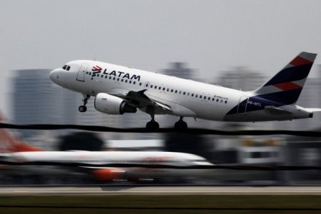 Latam aterriza de nuevo en Nueva York, pero cae 5% en bolsa de Santiago por un ajuste de precio
