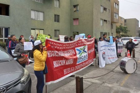 Paro en Migraciones de Perú amenaza feriado de Fiestas Patrias: pérdidas superarían los US$ 2,5 millones diarios