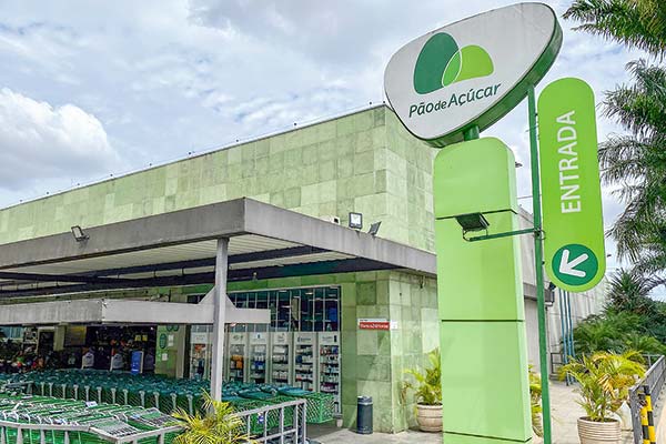 <p>¿Cencosud sale de compras en Brasil? Empresa fija su posición oficial</p>