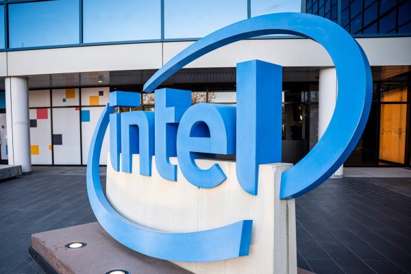 <p>Intel recortará miles de empleos para reducir costos y financiar su estrategia de recuperación</p>