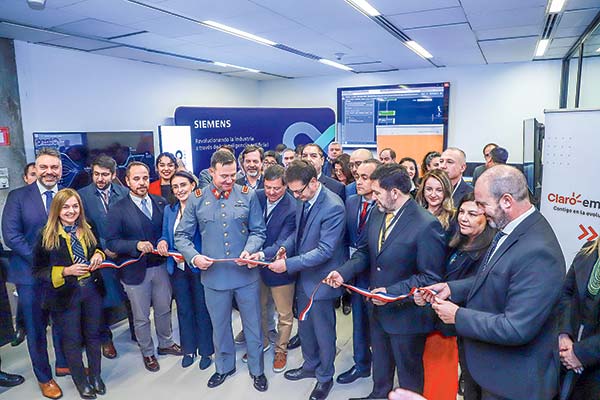 <p>Este martes abrió sus puertas oficialmente, CiberLab.</p>