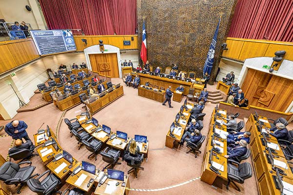 <p>El proyecto de ley estaba en tabla para votarse este martes en el Senado, lo que no ocurrió.</p>