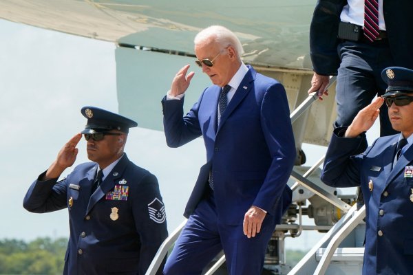 <p>Biden asegura que EEUU está redesplegando fuerzas para proteger a Israel de las represalias de Irán</p>