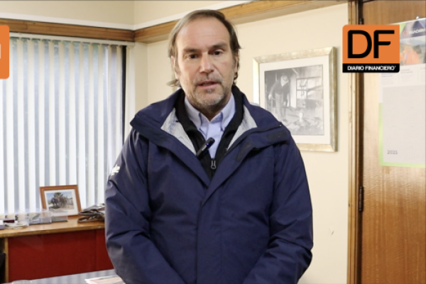 <p>Ahora en DF | Presidente del directorio de Huachipato explica las razones de la suspensión de operaciones de la siderúrgica</p>
