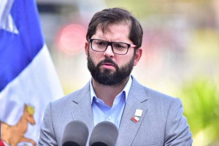 Presidente Boric por elecciones en Venezuela: "No tengo dudas de que el régimen de Maduro ha intentado cometer fraude"