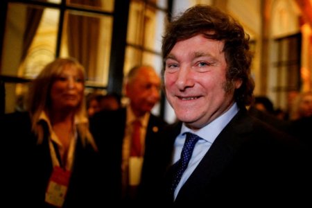 Diplomacia argentina en crisis tras reforma de Milei: funcionarios advierten huelga y preparan recursos judiciales