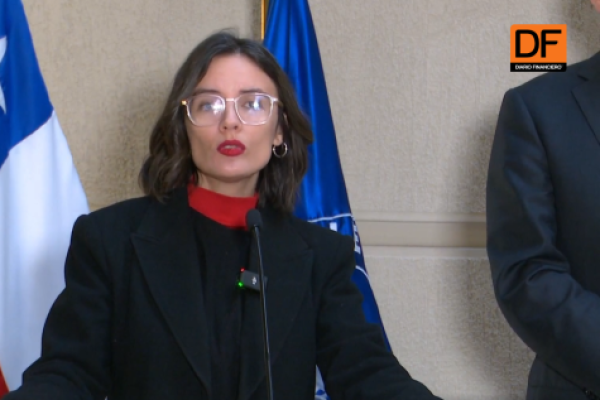 <p>Ahora en DF | Vallejo arremete contra Enel y Huachipato: "Lamentablemente algunas empresas en esta semana han dejado mucho que desear"</p>