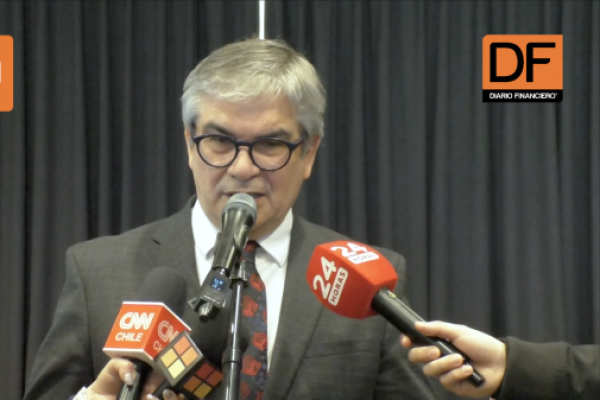 <p>Ahora en DF | Marcel afirma que más de la mitad del IPC de julio fue por el aumento de las tarifas eléctricas y prevé una menor inflación en agosto</p>