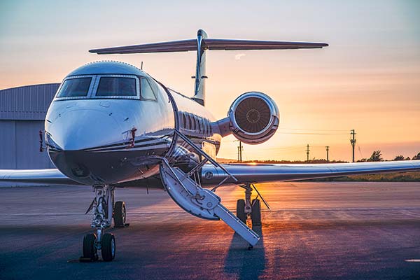 Impuesto al lujo: dueños de aeronaves refuerzan arremetida ante el SII y la justicia por cobros