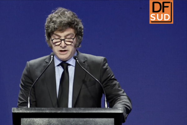 <p>Ahora en DF SUD | Milei sobre economía chilena: “Soñamos con el día en que podamos exportar US$ 50 mil millones al año en cobre como hacen ustedes”</p>