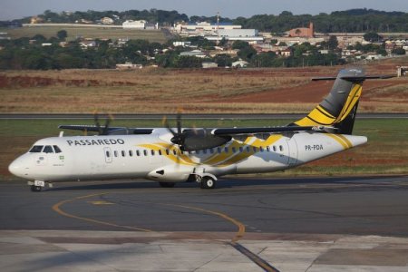 Avión de la aerolínea brasileña Voepass se estrella cerca de Sao Paulo con 61 personas a bordo