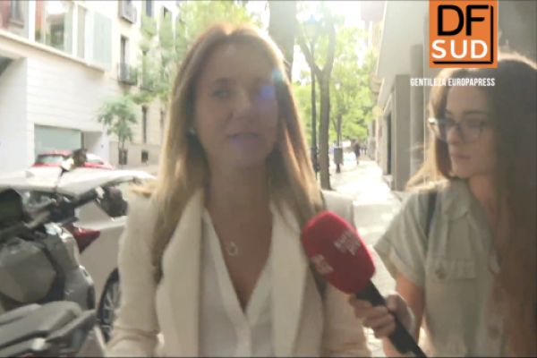 <p>Ahora en DF SUD | Abogada de Fabiola Yáñez, expareja de Alberto Fernández, no da declaraciones pero confía "en la Justicia"</p>