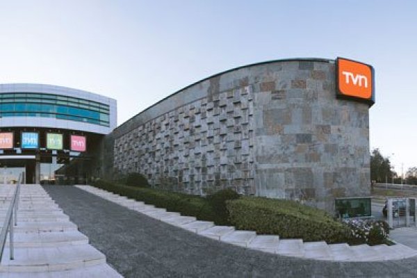 <p>Gobierno defiende fondo de US$ 30 millones para TVN y confirma que no incluyó un mecanismo para realizar el retiro de los aportes</p>