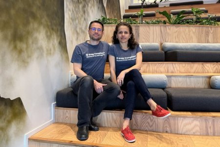 Costarricense Snap Compliance se expande al Caribe y lanza innovador software de detección de riesgos en la banca con apoyo de IA