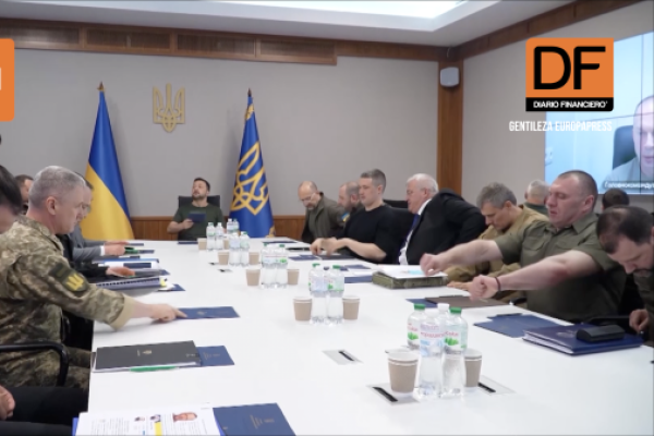 <p>Ahora en DF | Rusia denuncia "uno de los mayores intentos" de atacar Moscú al derribar una decena de drones</p>