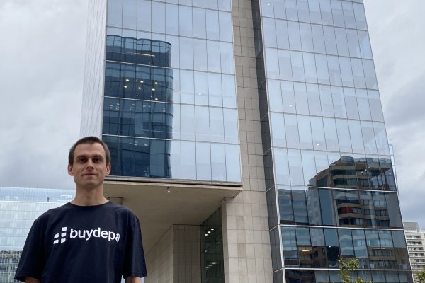 <p>Nicolás Méndez, CEO de Buydepa</p>
