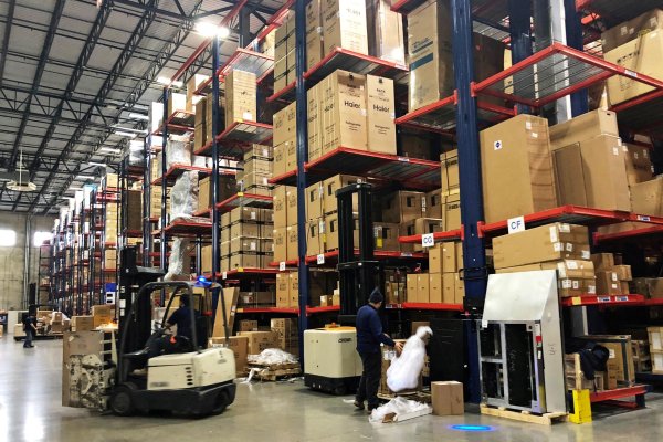 <p>La actividad manufacturera de EEUU se contrae al ritmo más rápido este año</p>