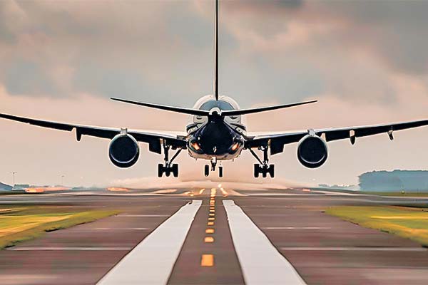 Retrasos en entregas de aviones ralentizan ambiciones climáticas del sector