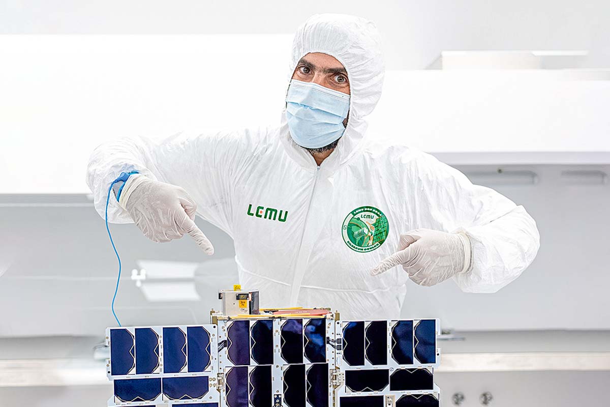<p>Los dos intentos previos y el café con fundador de Google: Lo que no se supo del lanzamiento de satélite de Lemu</p>