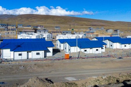 Accionistas minoritarios de la peruana El Brocal van por venta y asoman interesados