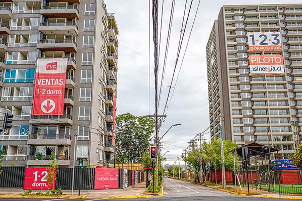 Inversión de fondos en activos alternativos supera los US$ 26 mil millones: sector inmobiliario lidera exposición