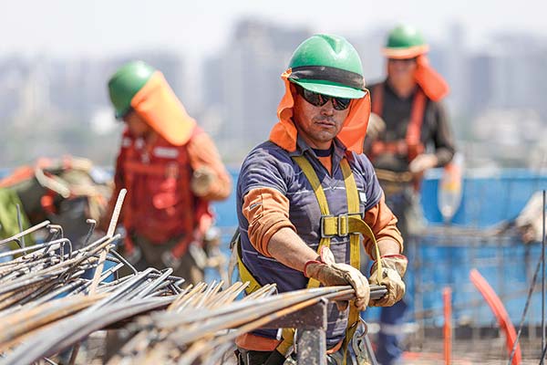 <p>Despidos por necesidades de la empresa siguen repuntando y superan los 244 mil al cierre del primer semestre</p>
