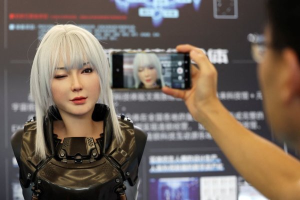Androides inteligentes y músculos 3D: las novedades que dejó la Conferencia Mundial de Robots en China