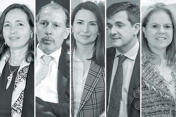 <p>Solange Berstein, presidenta de la Cmf. Pablo Echeverría, presidente de Moneda. Claudia Torres, Ceo Bci Administradora General de Fondos. Alejandro Bezanilla, gerente general de Afp Habitat. Mónica Duwe, Ceo de Hsbc Chile. Fotos: Julio Castro y Archivo</p>