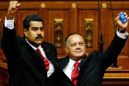 Maduro reorganiza su gabinete a un mes de cuestionadas elecciones y designa a Diosdado Cabello como ministro del Interior