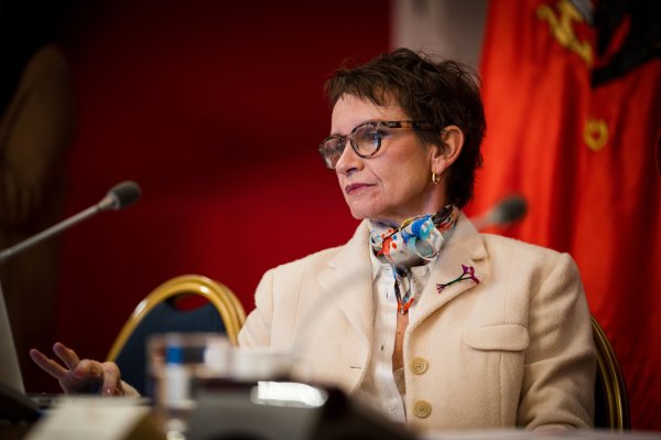 Tohá dice que no hay politización del caso Hermosilla: “Lo que el Presidente está diciendo es que la justicia debe ser igual para todos”