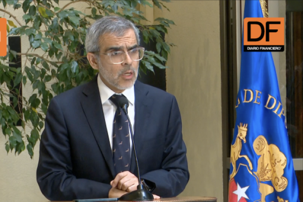 <p>Ahora en DF | Ministro Cordero arremete contra abogado de Hermosilla: “No puede lograr en la prensa, lo que no pudo en una sala de audiencias”</p>