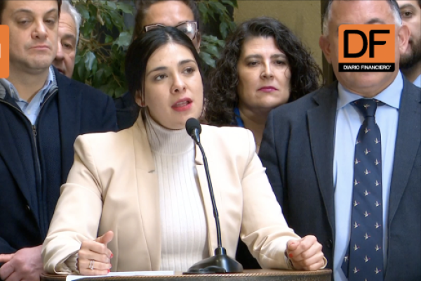 <p>Ahora en DF | Cariola por rechazo de moción de censura en su contra: “Da cuenta de que estamos en una Cámara con diferencias, pero capaces de tolerarnos”</p>