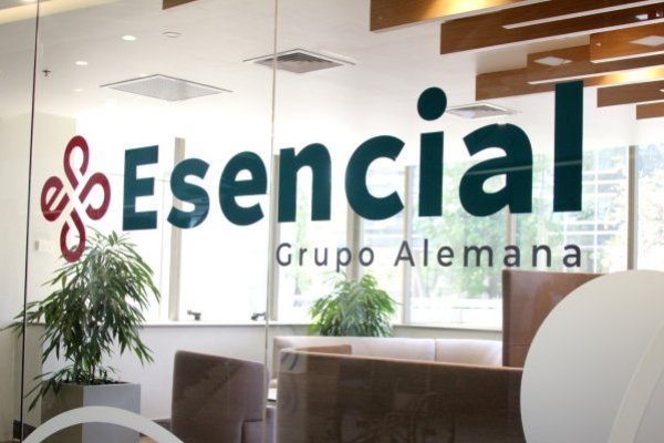 <p>Isapre Esencial comienza a implementar ley corta y ajustará sus planes al 7% de cotización legal</p>