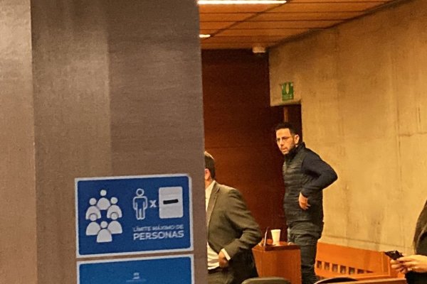 <p>Caso Factop: Topelberg sale de prisión preventiva tras revisión de cautelares y queda con arresto domiciliario total</p>