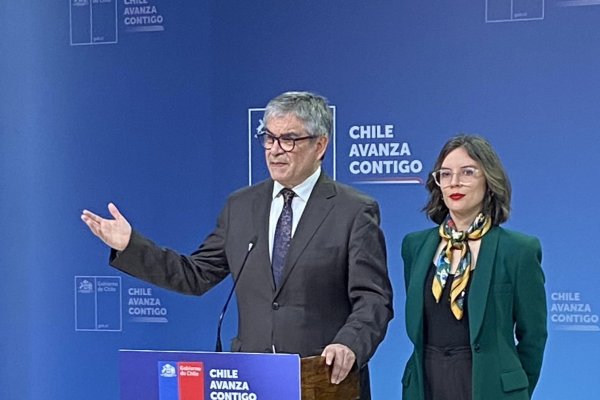 <p>Marcel celebra Imacec, pero mantiene cautela y reafirma expansión del PIB de 2,6% para todo el año</p>