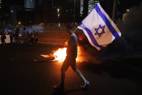 Huelga general paraliza Israel en protesta por la muerte de rehenes a manos de Hamás