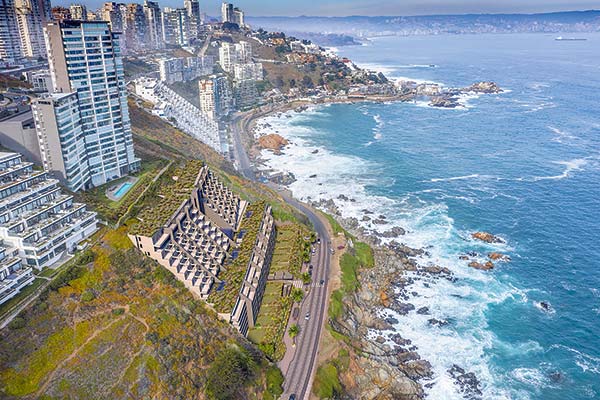 Socio de edificio paralizado en Cochoa: “Si las inmobiliarias se retiran de ahí, estos terrenos van a ser tomas”