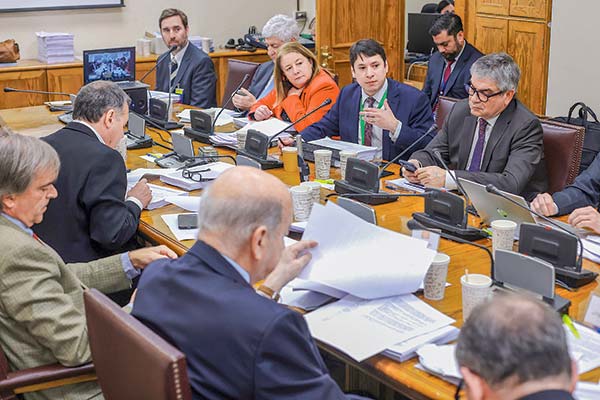 <p>Foto: Senado</p>