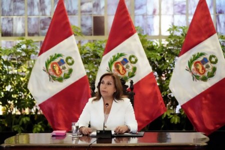 Presidenta de Perú, Dina Boluarte, cambia a cuatro ministros, entre ellos el Canciller