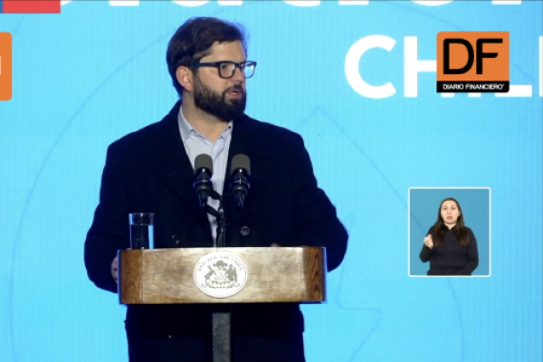 <p>Ahora en DF | Boric por Congreso Internacional Hyvolution 2024: “Estamos convencidos de que Chile puede mover la aguja” en materia de hidrógeno verde</p>